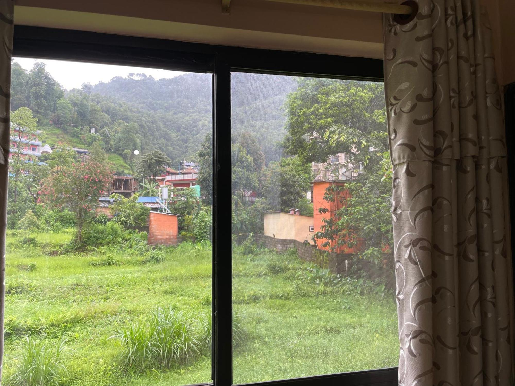 Yuriko Guest House Pokhara Luaran gambar