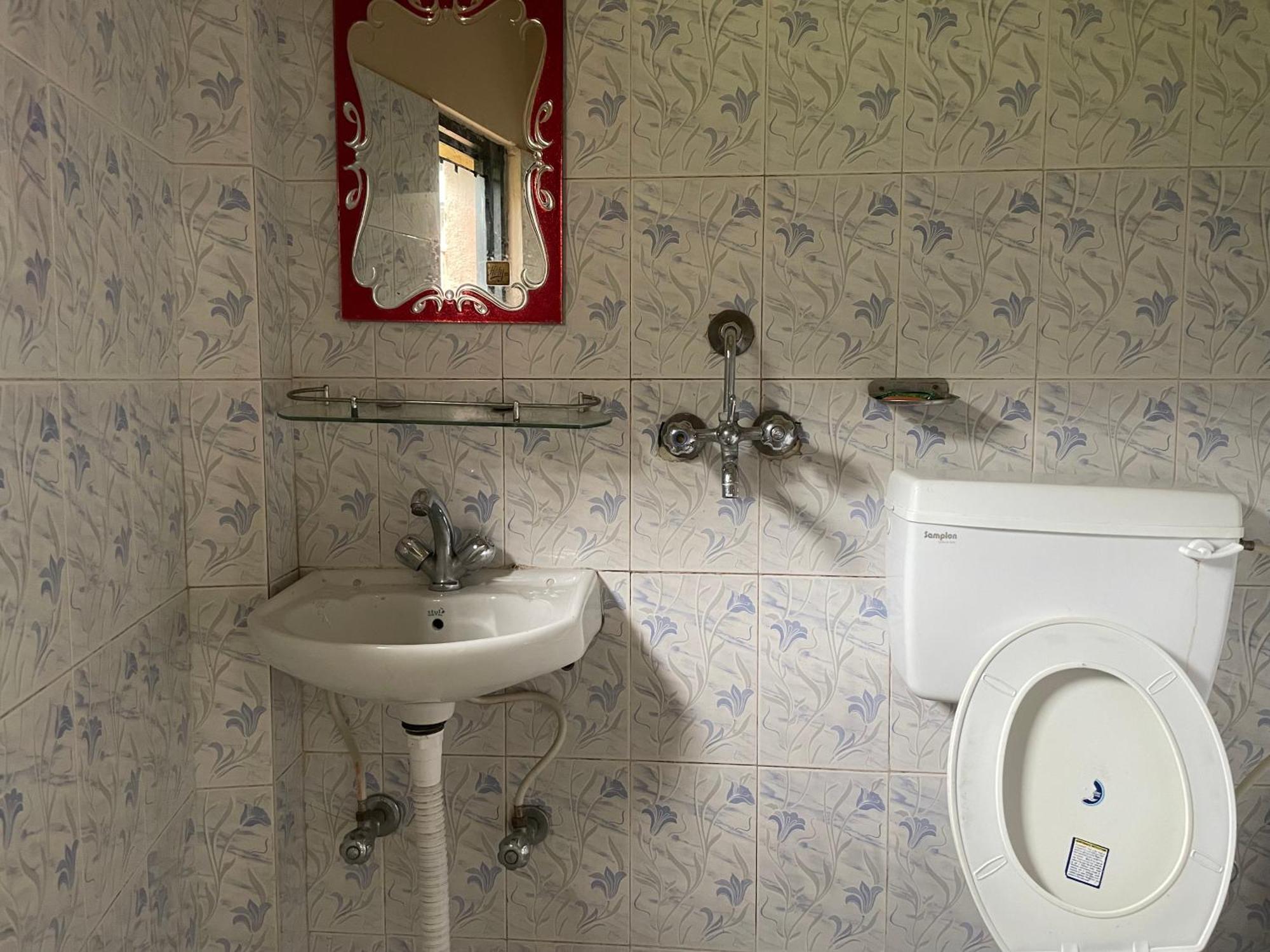 Yuriko Guest House Pokhara Luaran gambar